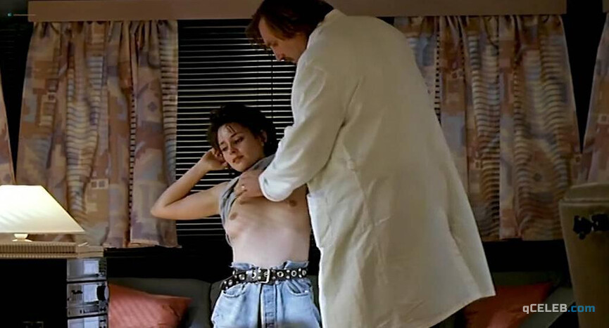 1. Anouk Grinberg nude, Charlotte Gainsbourg sexy – Thank You, Life (1991)