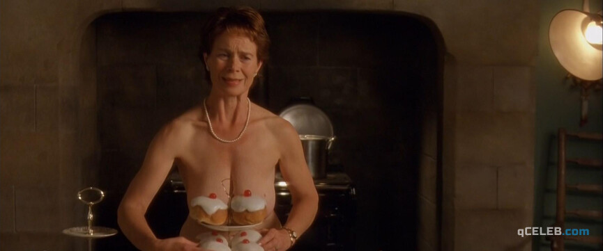 3. Helen Mirren nude, Celia Imrie nude, Julie Walters nude, Penelope Wilton nude – Calendar Girls (2003)