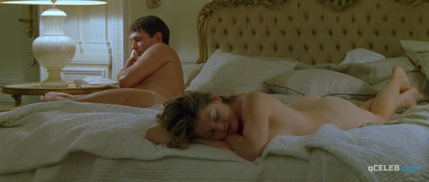 3. Sophie Guillemin nude – With a Friend Like Harry... (2000)
