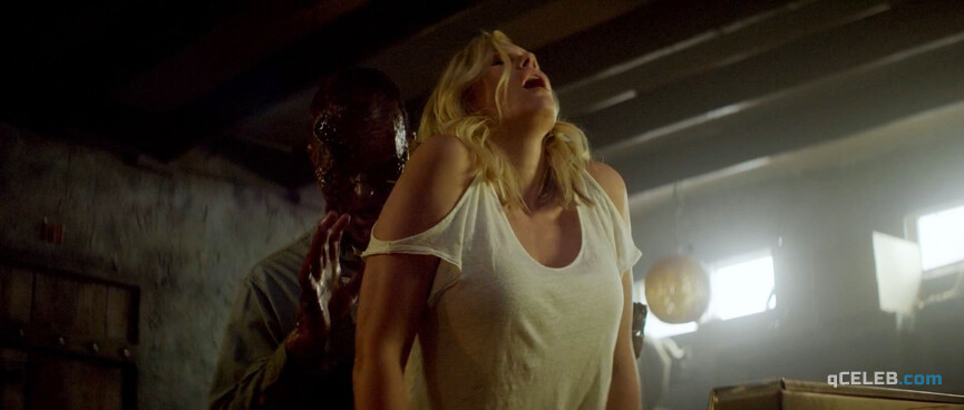 4. Natasha Henstridge sexy – The Black Room (2016)
