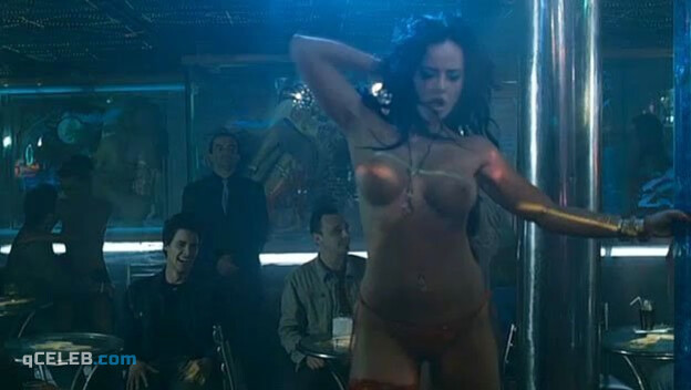 1. Vicky Rueda nude – Paraiso Travel (2008)