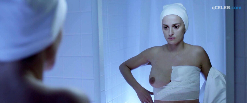 1. Penelope Cruz nude – ma ma (2015)