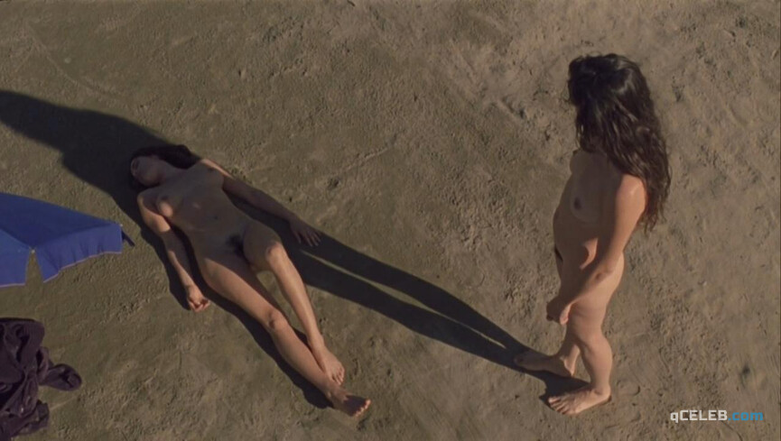 1. Luisa Ranieri nude, Regina Nemmi nude – Eros (2004)