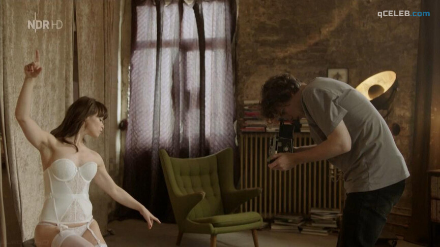 2. Lore Richter nude – Das Romeo-Prinzip (2015)