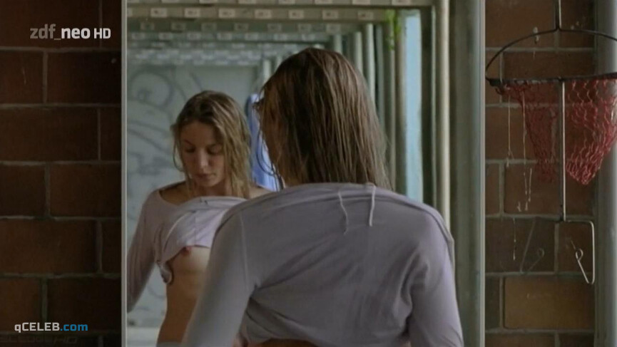 3. Annika Blendl nude – Ein starkes Team s01e41 (2009)