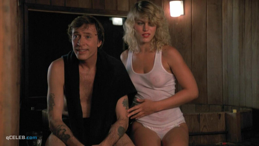 3. Jeana Tomasina nude, Val Kline nude – The Beach Girls (1982)