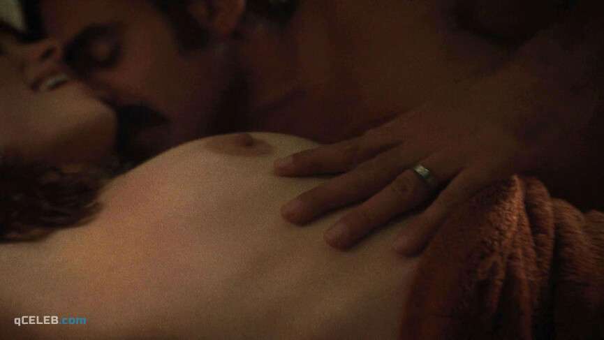 1. Olivia Wilde nude – Vinyl s01e03 (2016)