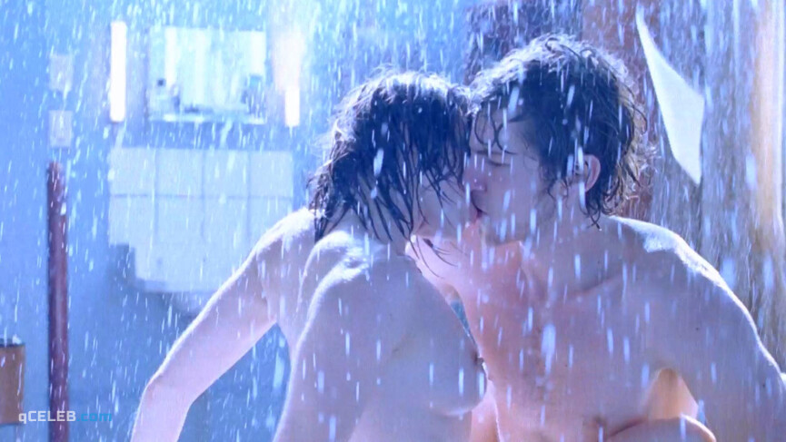 1. Kim van Kooten nude, Leona Philippo nude – Phileine Says Sorry (2003)