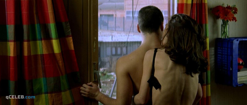 3. Francesca Neri nude, Angela Molina nude – Live Flesh (1997)