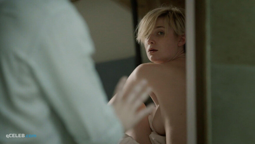 2. Elizabeth Debicki nude – The Night Manager s01e03 (2016)
