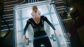Emma Ishta sexy – Stitchers s01 (2015)