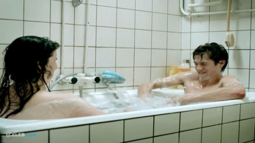 3. Emma Levie nude – Lena (2011)