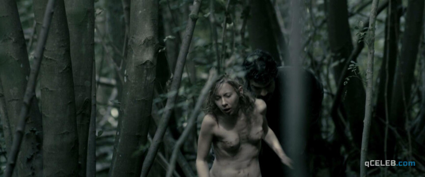1. Geraldine Martineau nude – The Lookout (2012)