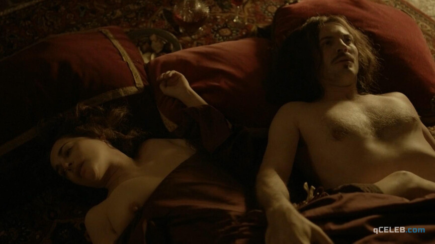 3. Amira Casar nude – Versailles s01e07 (2015)