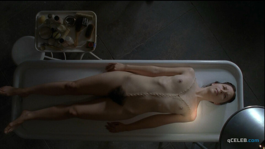 1. Malin Bergman nude – Boardwalk Empire s01e01 (2010)