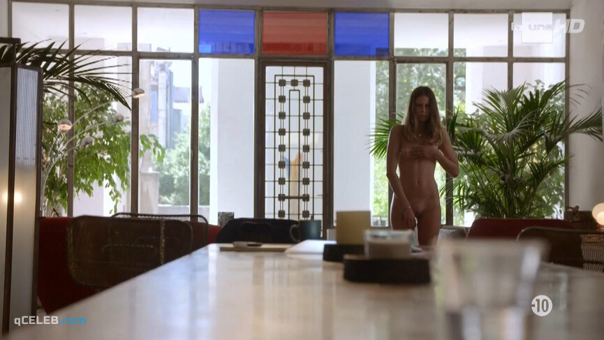 1. Charlie Joirkin nude – Cain s04e02 (2016)