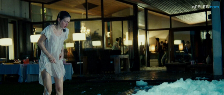 2. Maria Valverde nude – Three Steps Above Heaven (2010)