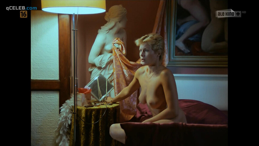 2. Grazyna Szapolowska nude, Elzbieta Panas nude – Big Shar (1982)