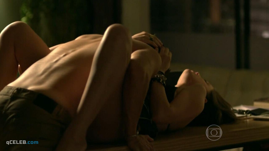 2. Agatha Moreira nude – Hidden Truths s01e18 (2015)