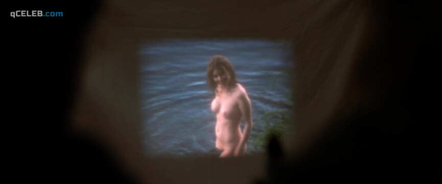 1. Vienna Stampeen nude – The Automatic Hate (2015)