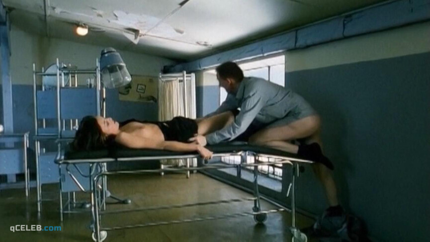 3. Iwona Petry nude – Szamanka (1996)