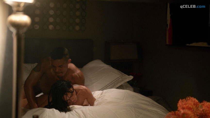 3. Lisa Bonet nude – Ray Donovan s04e04 (2016)