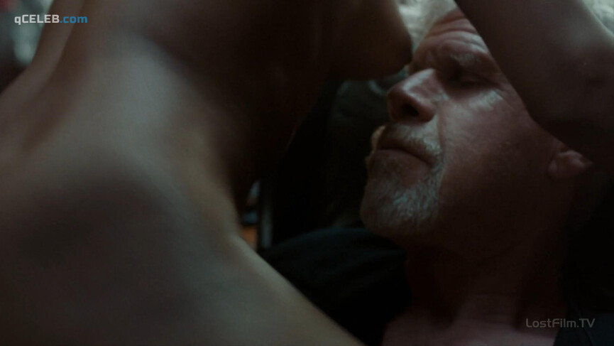 2. Emayatzy Corinealdi nude – Hand of God s01e01-08 (2014)