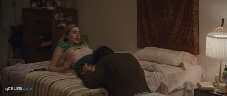 2. Greta Gerwig nude – Greenberg (2010)