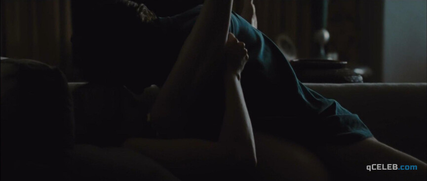 3. Greta Gerwig nude – Greenberg (2010)