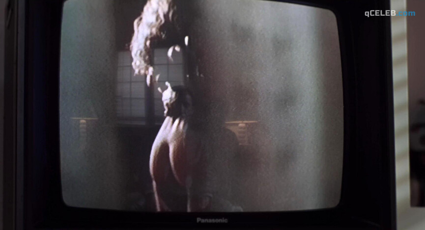 2. Kelly Preston nude – 52 Pick-Up (1986)