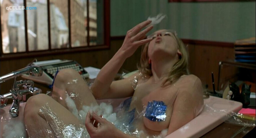 1. Aurelia Petit nude – The Science of Sleep (2006)