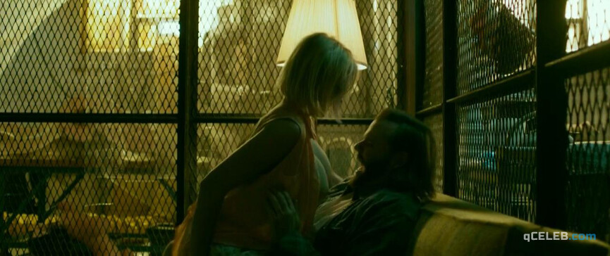 1. Alison Pill nude – Zoom (2015)