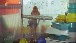Halina Kowalska nude – I Hate Mondays (1971)