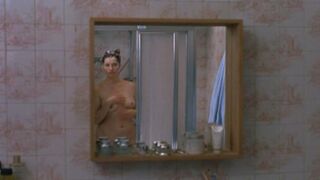 Emmanuelle Devos nude – Gentille (2005)