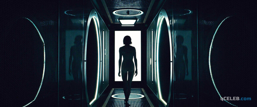 3. Shailene Woodley nude – Allegiant (2016)