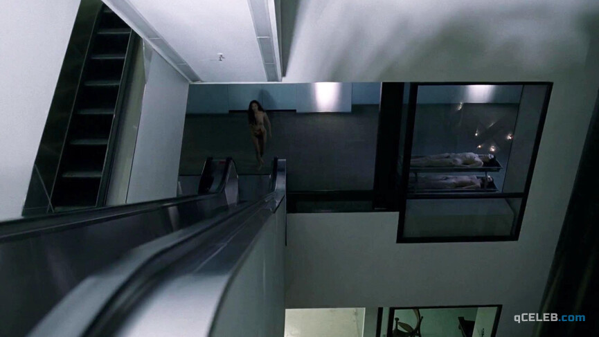 3. Thandie Newton nude – Westworld s01e02 (2016)
