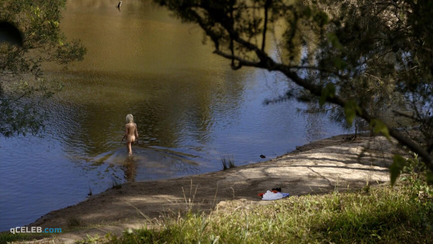 3. Marta Dusseldorp nude – A Place to Call Home s01e05 (2013)