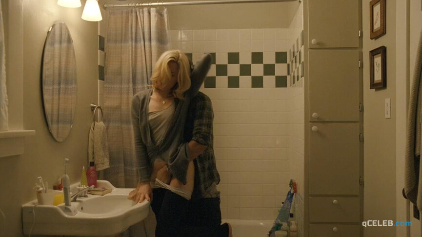 3. Elizabeth Banks nude – The Details (2011)
