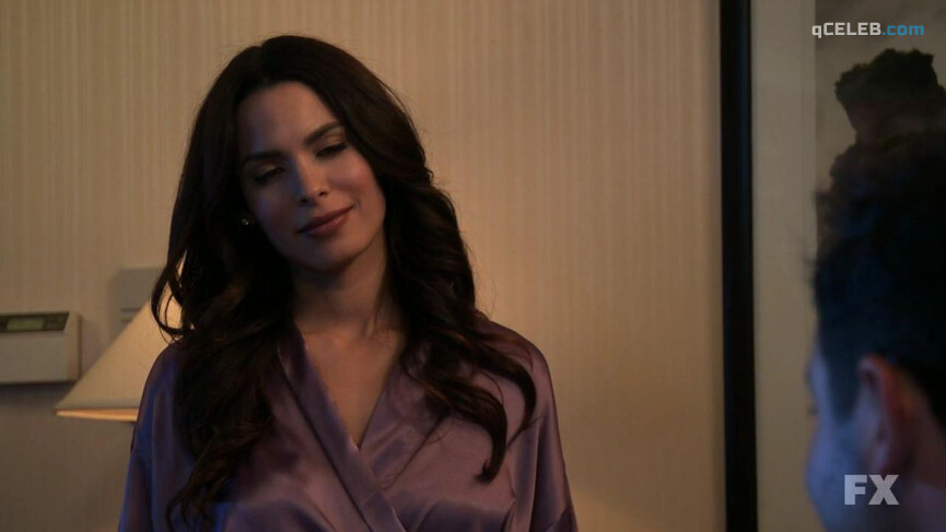 2. Nadine Velazquez nude – The League s04e08 (2012)