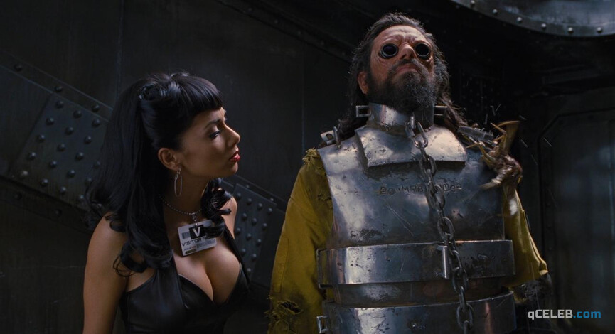 1. Nicole Scherzinger sexy – Men in Black 3 (2012)