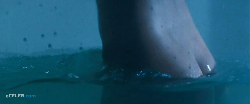 2. Sarah Roemer nude – Asylum (2008)