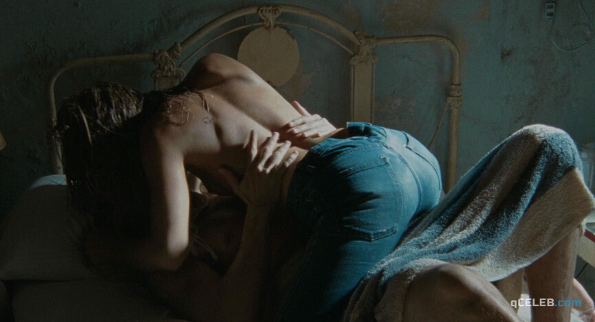 1. Amber Heard nude – The Rum Diary (2011)