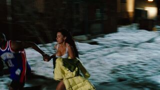 Sofia Vergara sexy – Four Brothers (2005)