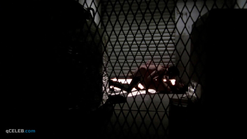 3. Lauren Cohan sexy – The Walking Dead s03e13 (2013)