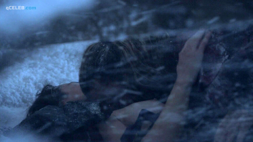 2. Gwendoline Taylor nude – Spartacus s03e07 (2013)