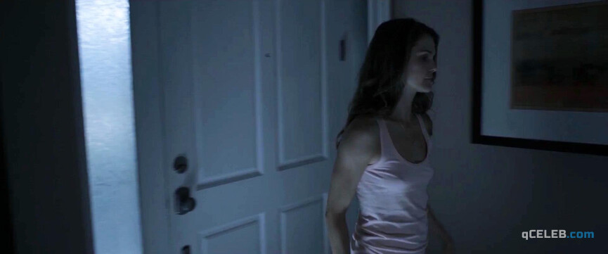 2. Keri Russell sexy – Dark Skies (2013)