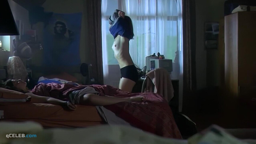 3. Jessica Pare nude, Piper Perabo nude – Lost and Delirious (2001)
