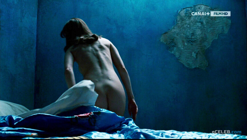 2. Nicole Kidman nude – Fur: An Imaginary Portrait of Diane Arbus (2006)