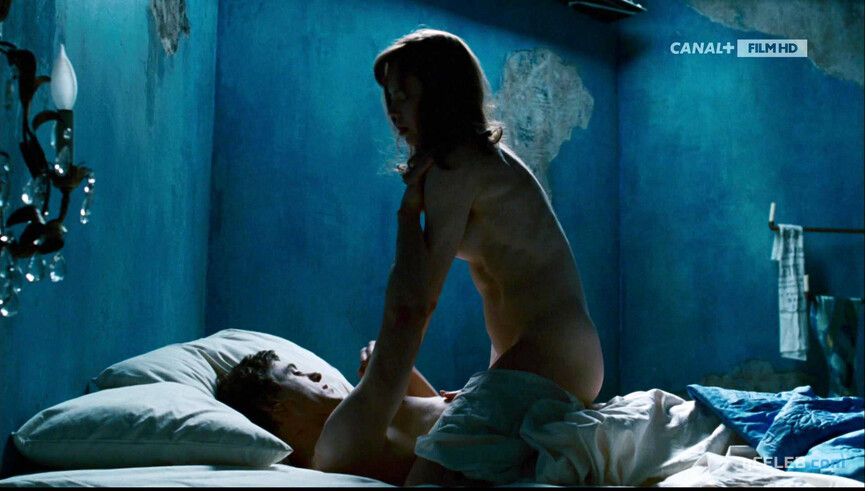 3. Nicole Kidman nude – Fur: An Imaginary Portrait of Diane Arbus (2006)