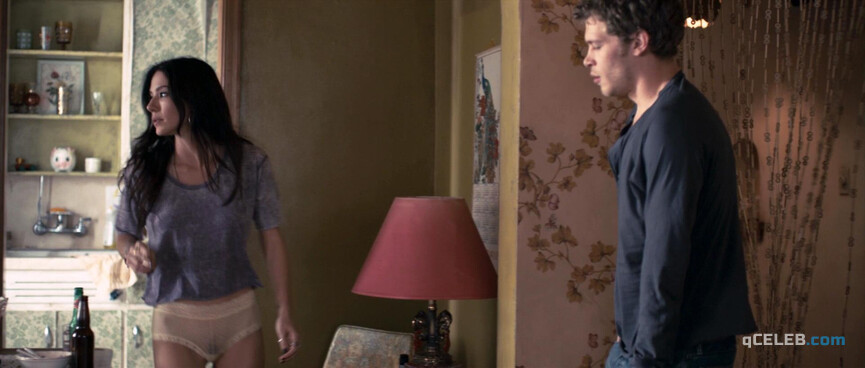 2. Lynn Collins nude – Angels Crest (2011)